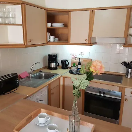Castle Harbour With Heated Pool, Only 700 Meters To The Beach, Wifi, Balcony *