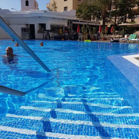 Castle Harbour With Heated Pool, Only 700 Meters To The Beach, Wifi, Balcony * Arona (Tenerife)